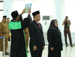 Bupati Donggala Lantik Kadis PUPR dan Kadis Kesehatan
